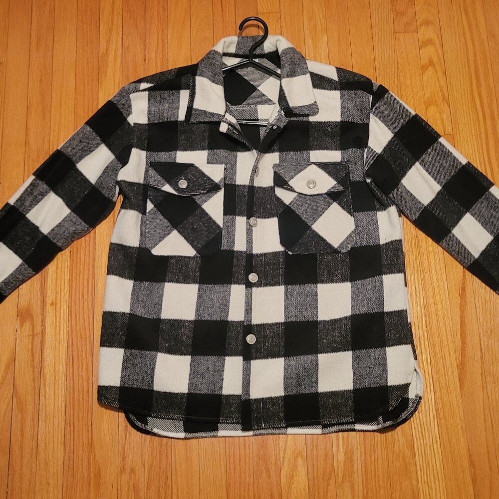 Women's buffalo check collared shacket